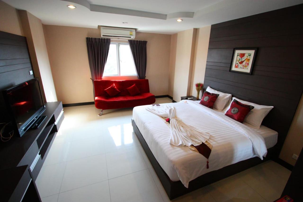 Valhalla Pattaya Hotel Jomtien Beach Exterior foto